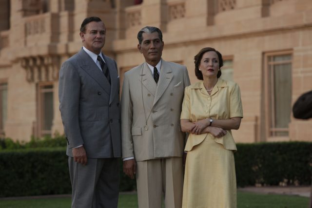 Lord Mountbatten along with his wife in Pakistan India best Partition Movies.