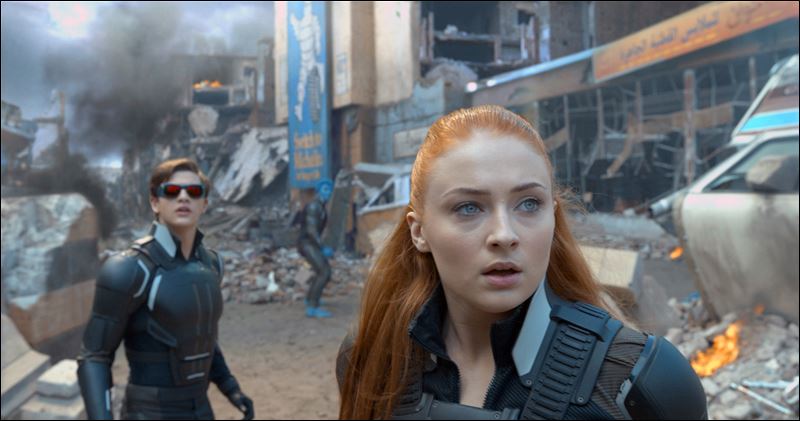 Famous Sophie Turner Movies include X-Men Apocalypse