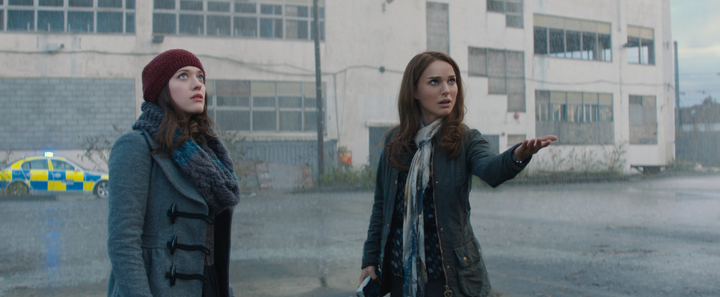Kat in Thor movie alongside Natalie Portman | Biography of Kat Dennings